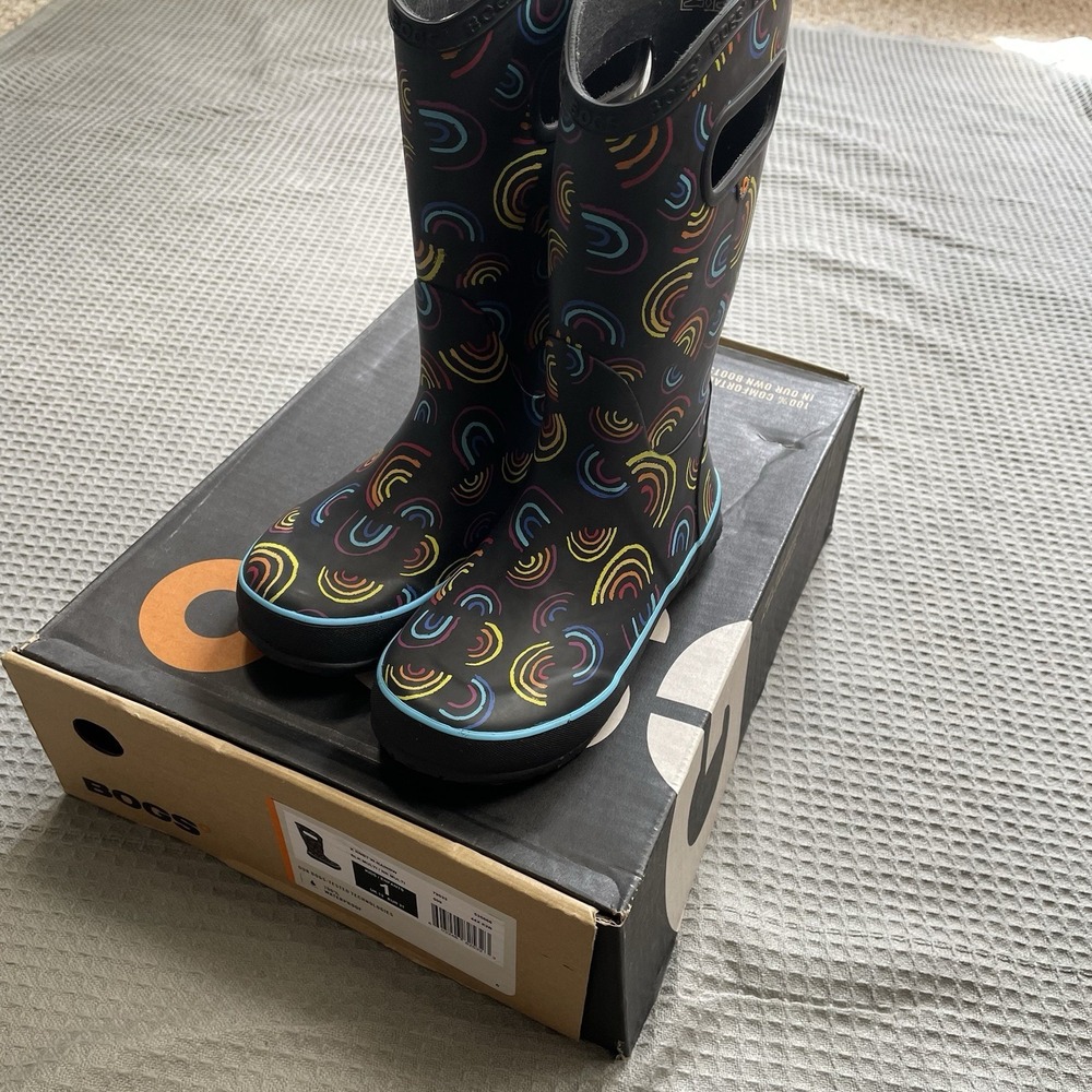 New Kids Bogs Rainbow Rain Boots Size 1 Black Multi Pull On